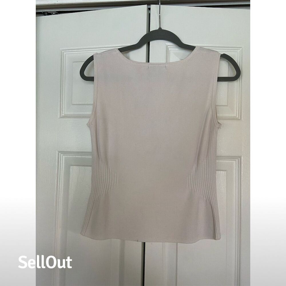 Harve Bernard Women's Beige Ribbed Scoop Neck Tank Top Size M - Picture 4 of 4